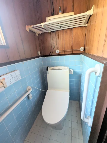 1970s steel-frame house, 16-min walk to station, Iwate