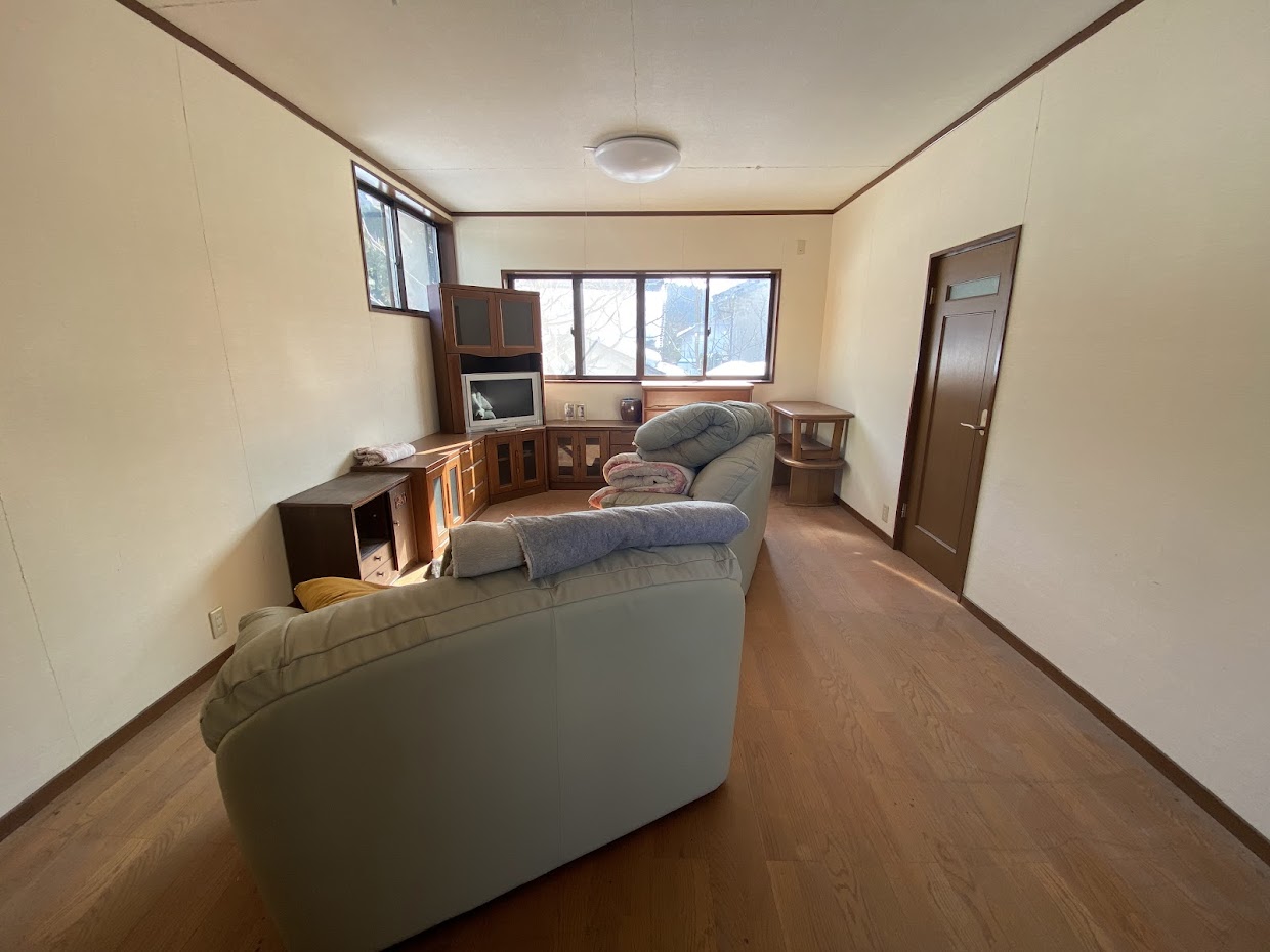 2000s wood house in Toyama