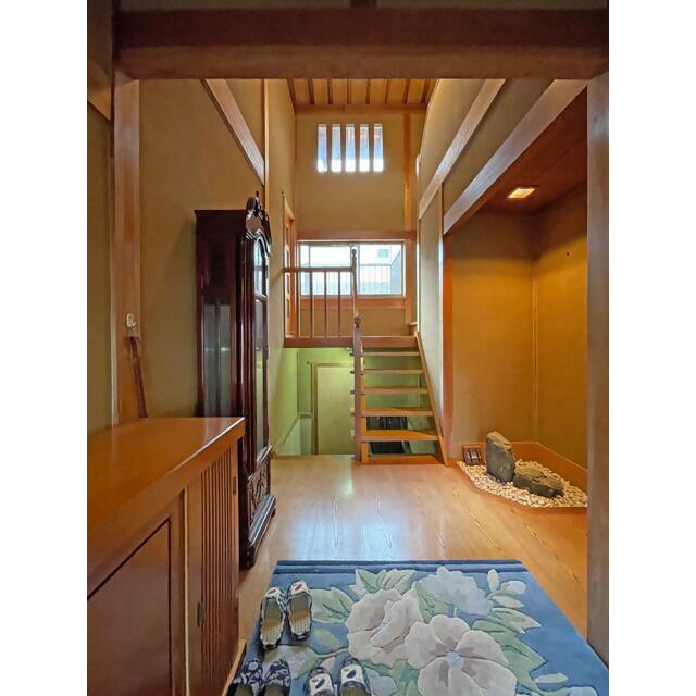 1970s wood house, 15-min walk to station, Mie