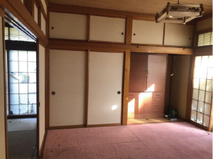 Wood house on a large plot in Niigata