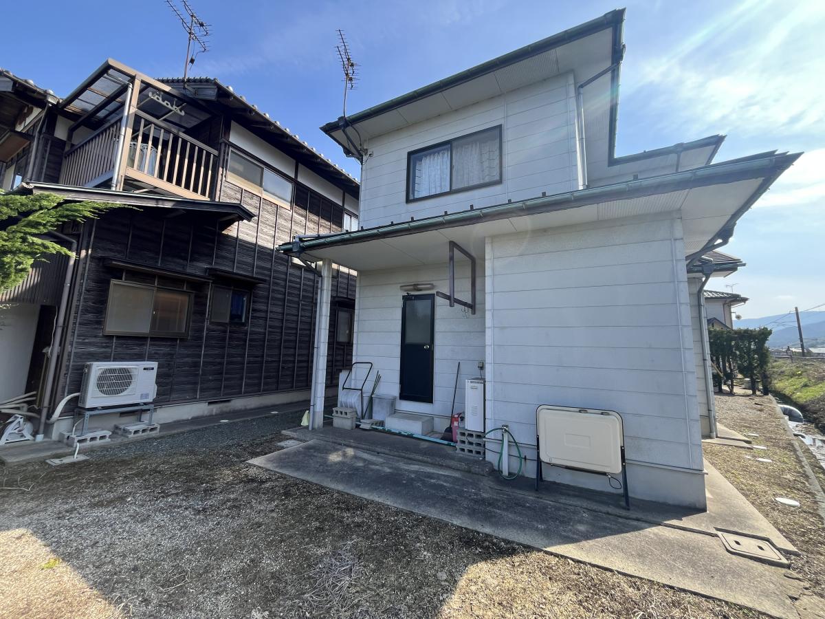 1990s wood house, 14-min walk to station, Kyoto