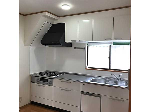 1970s wood house, 16-min walk to station, Iwate
