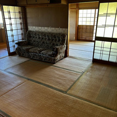 1960s wood house, 7-min walk to station, Mie