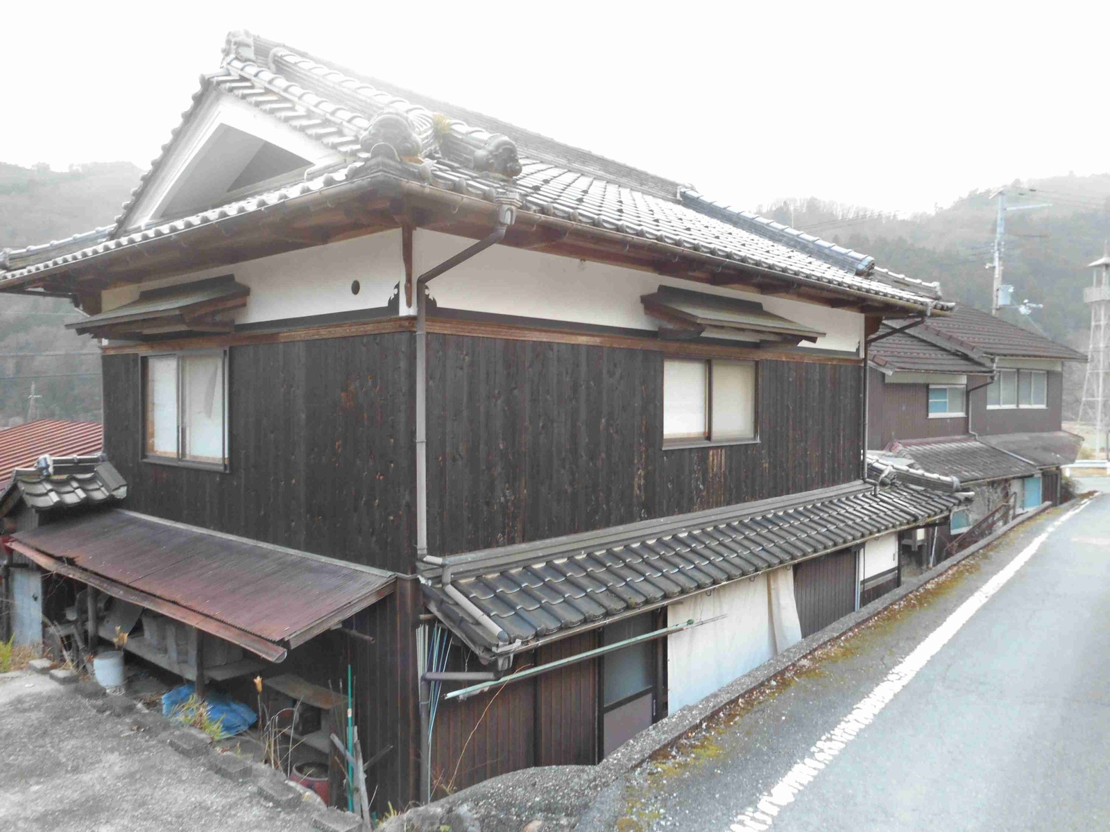 1970s wood house in Hyogo