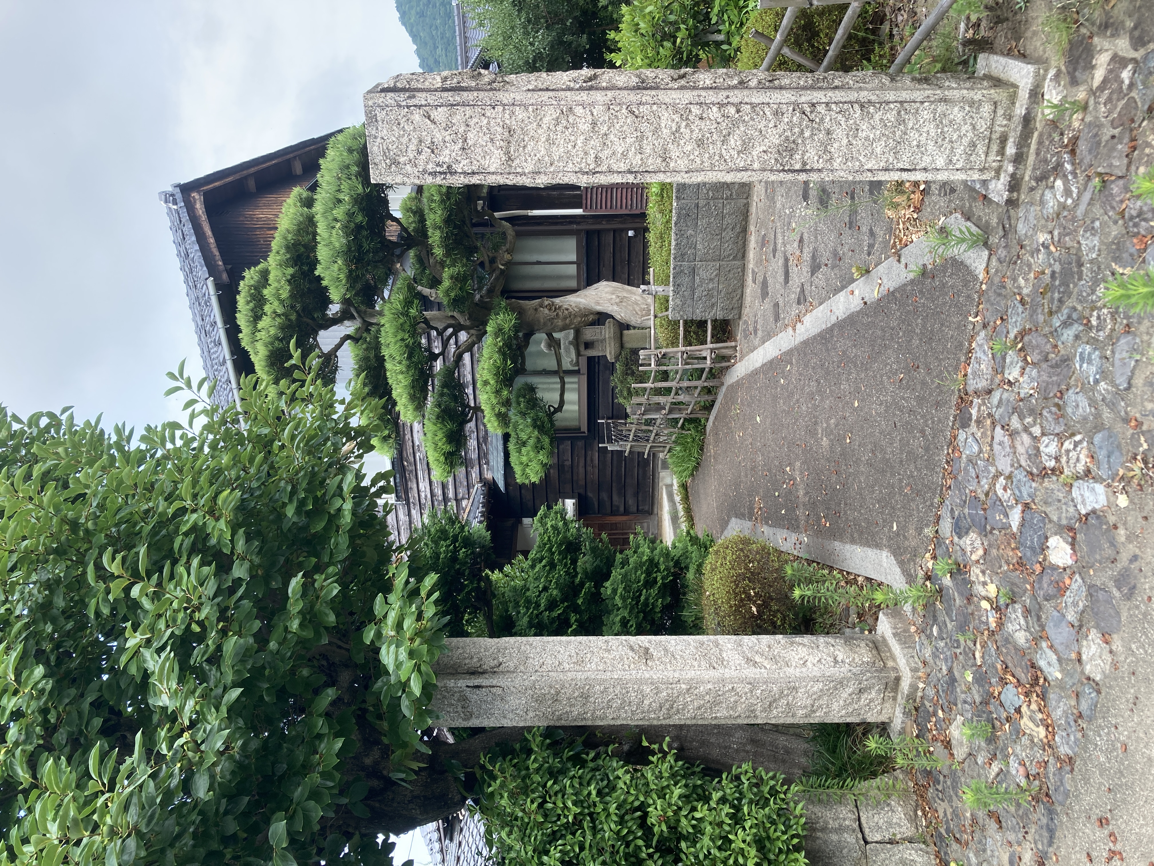 1930s wood house on a large plot in Fukui
