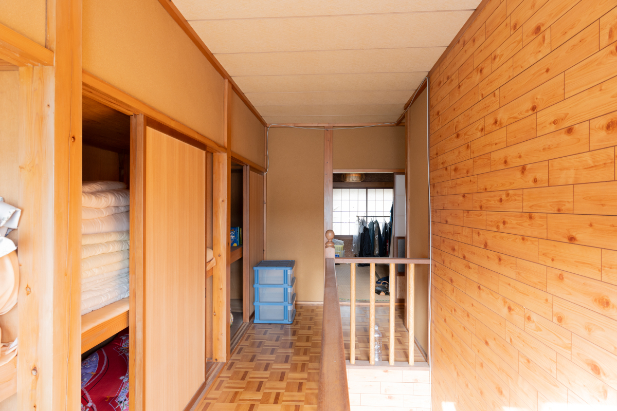 1970s wood house, 2-min walk to station, Yamagata