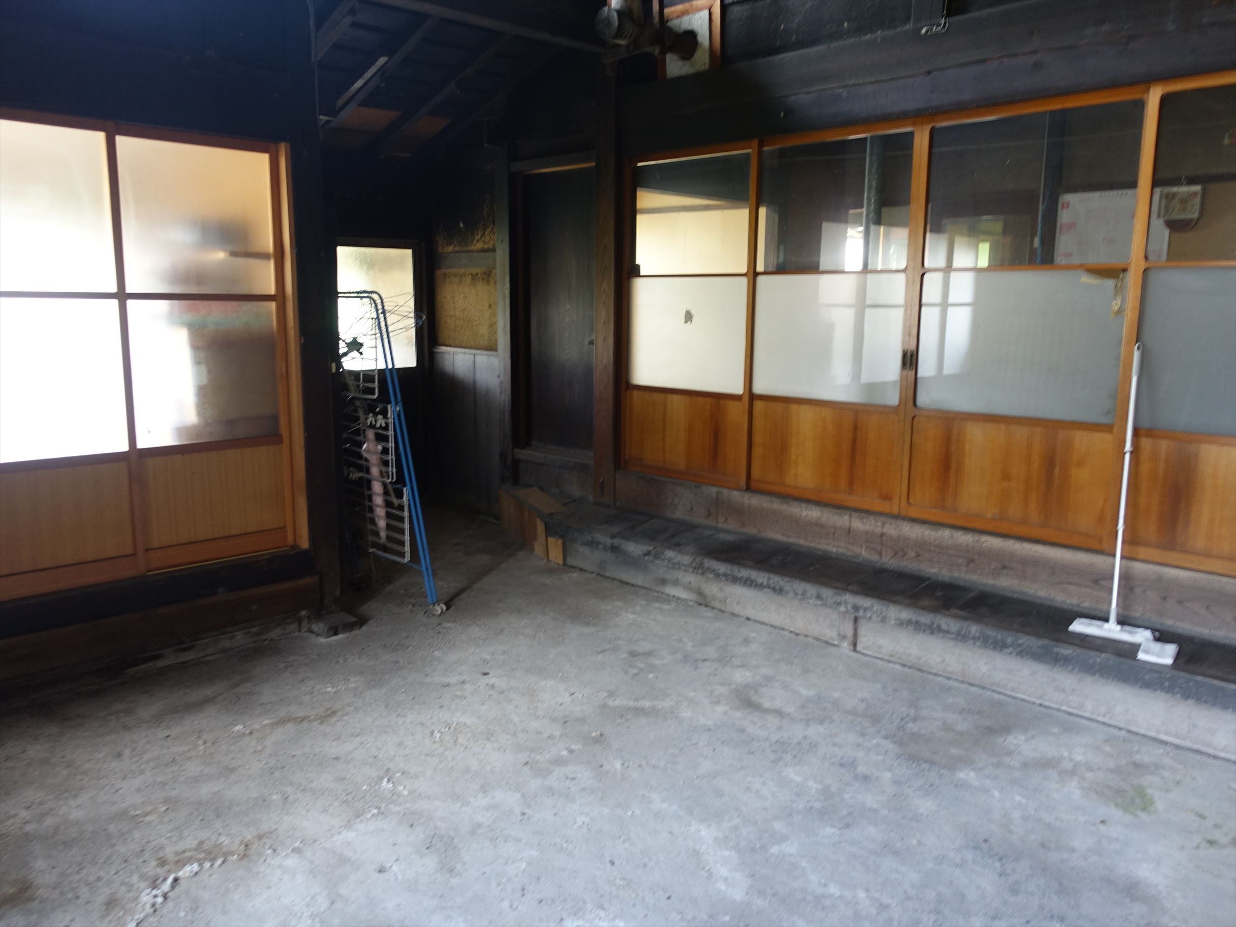 Wood house on a large plot in Akita