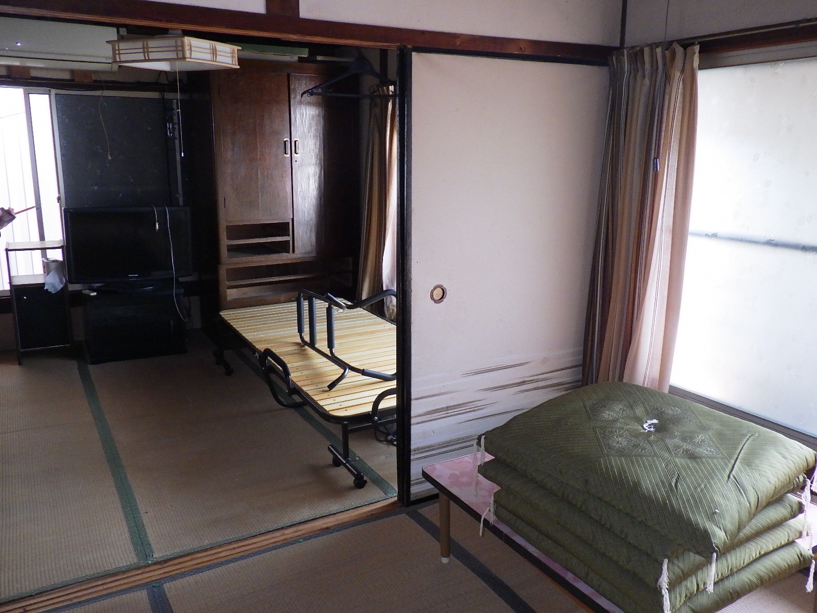 1960s wood house in Kochi