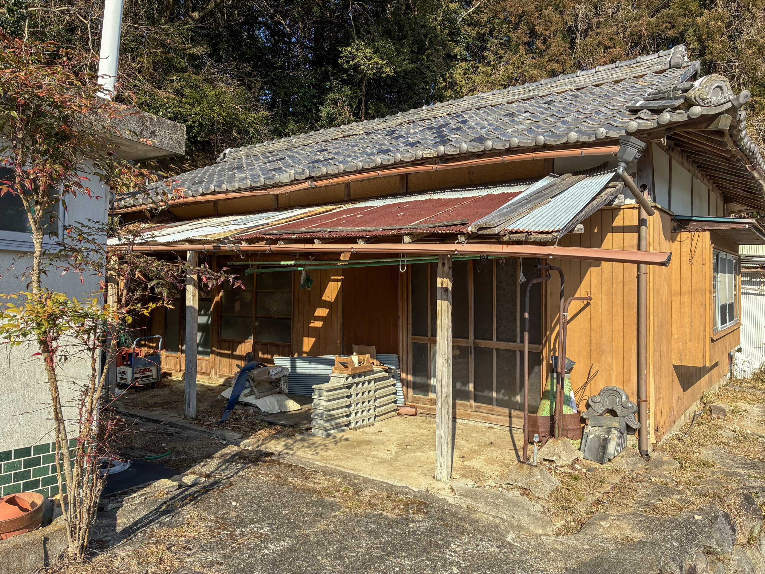 1970s wood house in Matsusaka Kahada