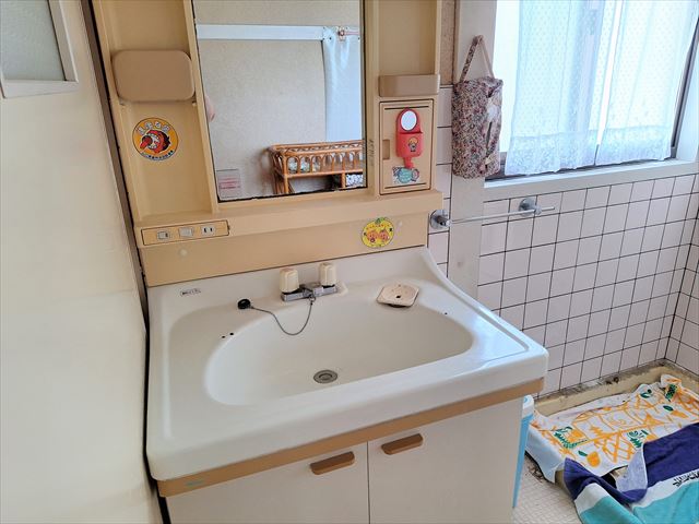 1980s wood house, 6-min walk to station, Yamaguchi
