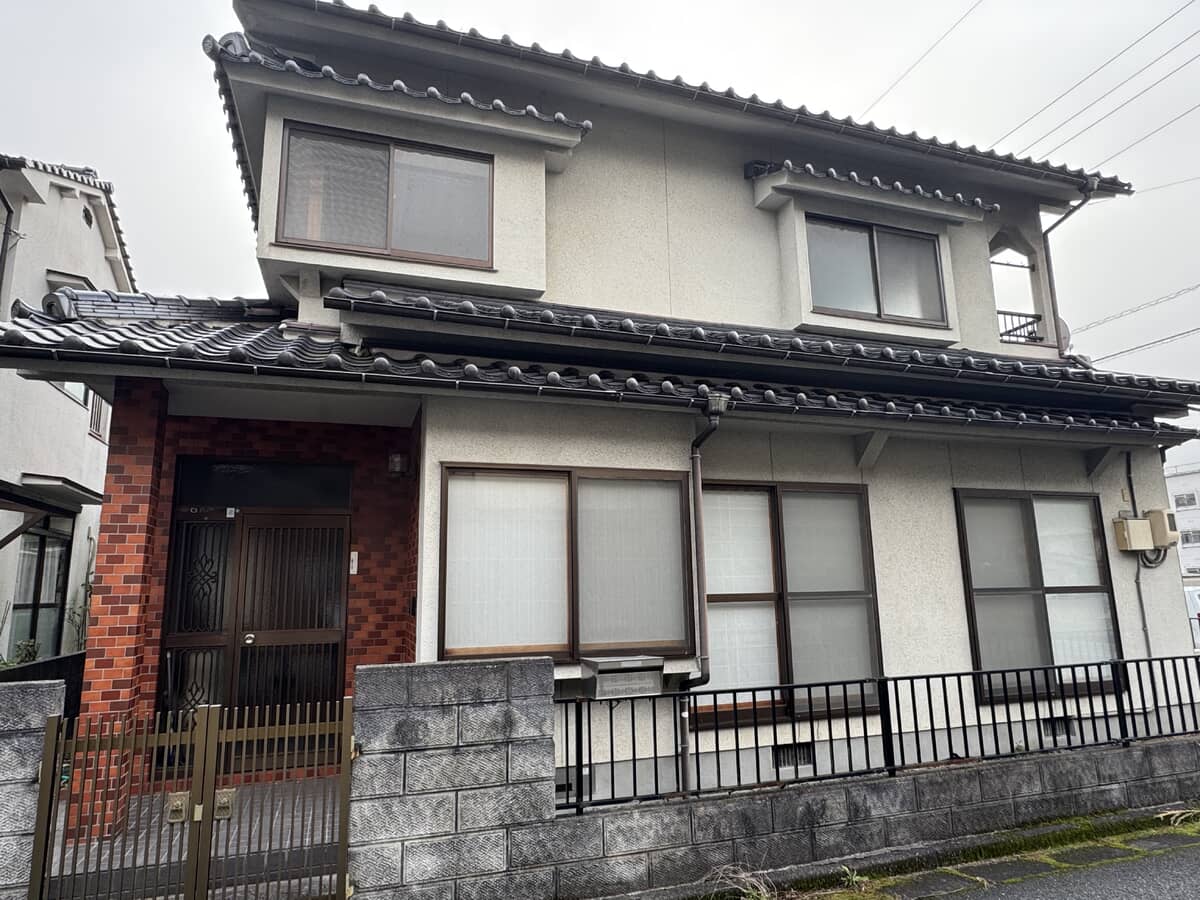 1980s wood house in Hiroshima