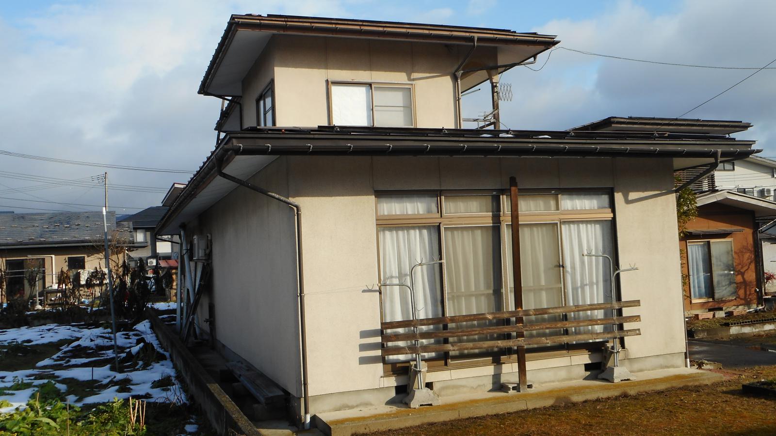 1970s house, 17-min walk to station, Yamagata