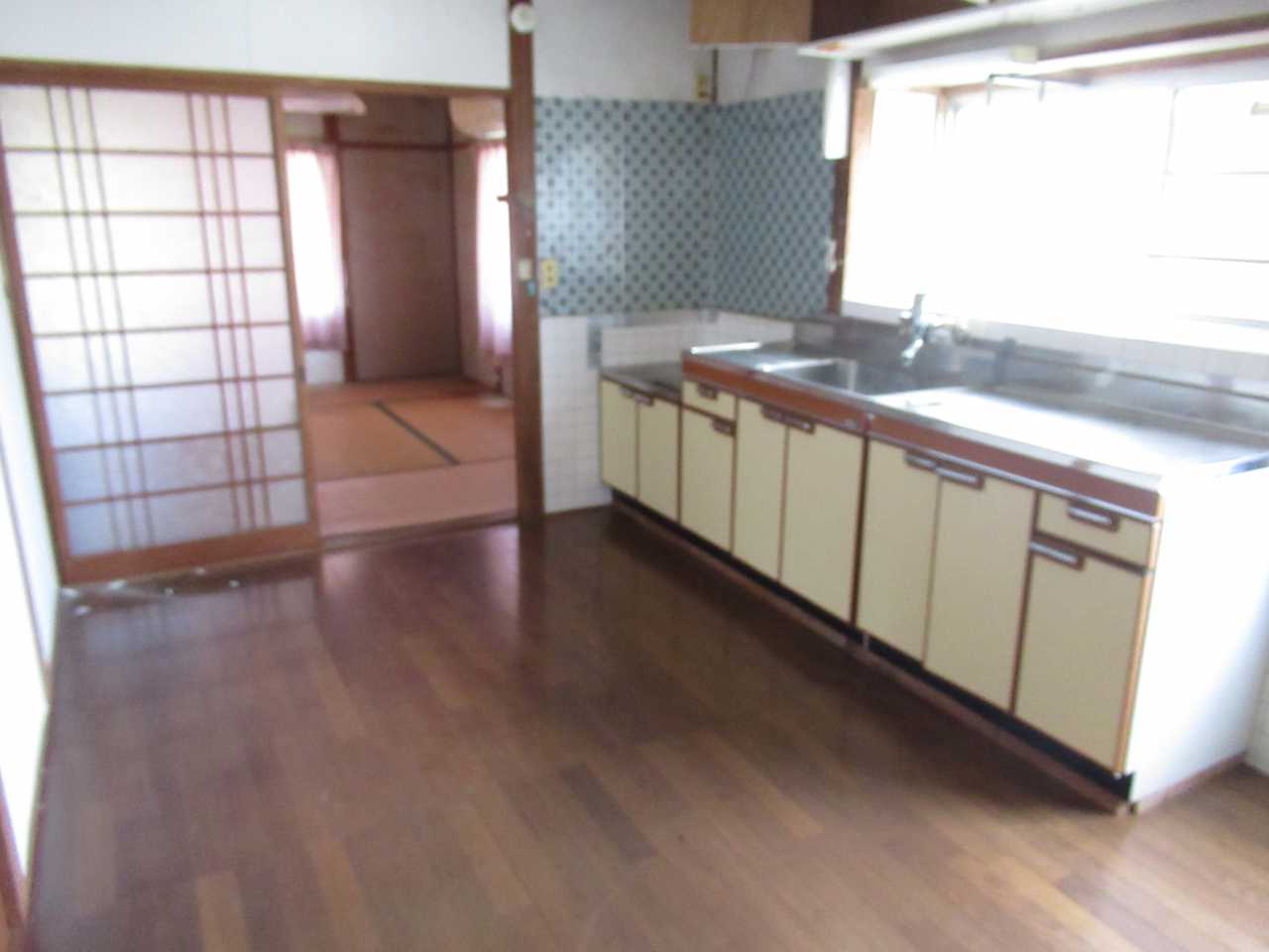 House, 17-min walk to station, Oita