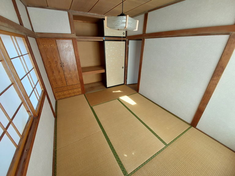1970s wood house in Aomori