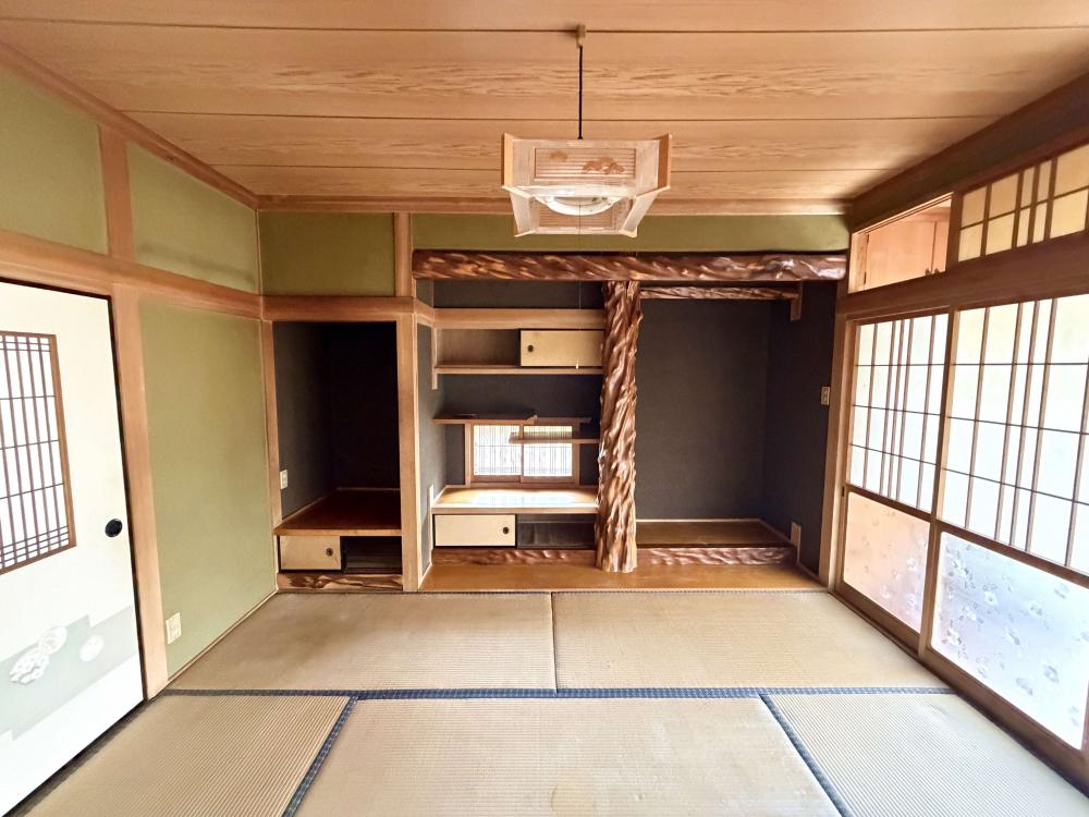 1980s wood house in Kanoya, Kagoshima