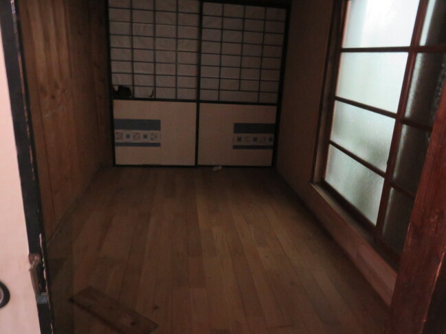 Wood house in Shimane
