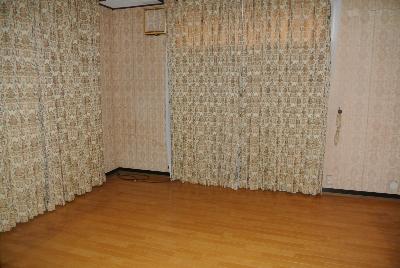 1960s wood house, 14-min walk to station, Hyogo