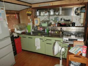1940s wood house, 20-min walk to station, Kitakata, Yusui