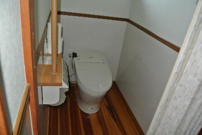 1960s wood house, 14-min walk to station, Hyogo
