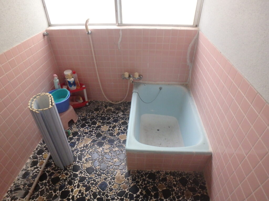1970s wood house in Hiroshima