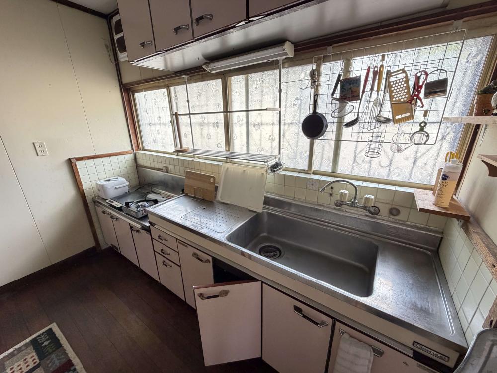 1970s wood house in Kanoya, Kagoshima