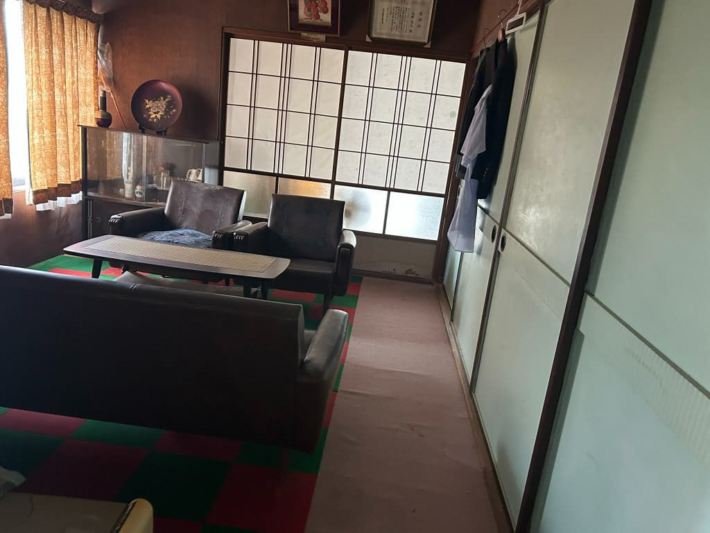 1970s wood house in Nagasaki
