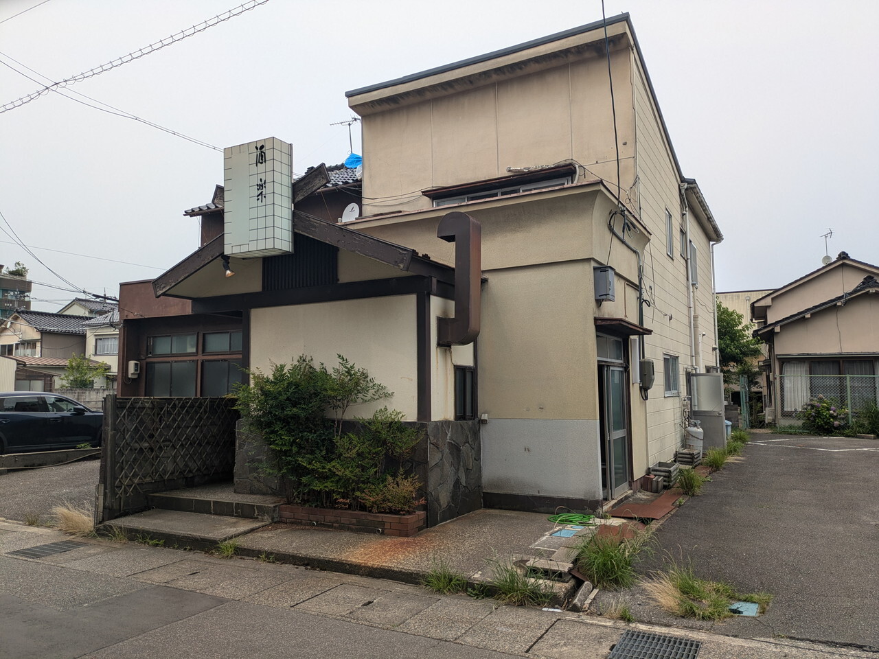 1970s wood house, 10-min walk to station, Ishikawa