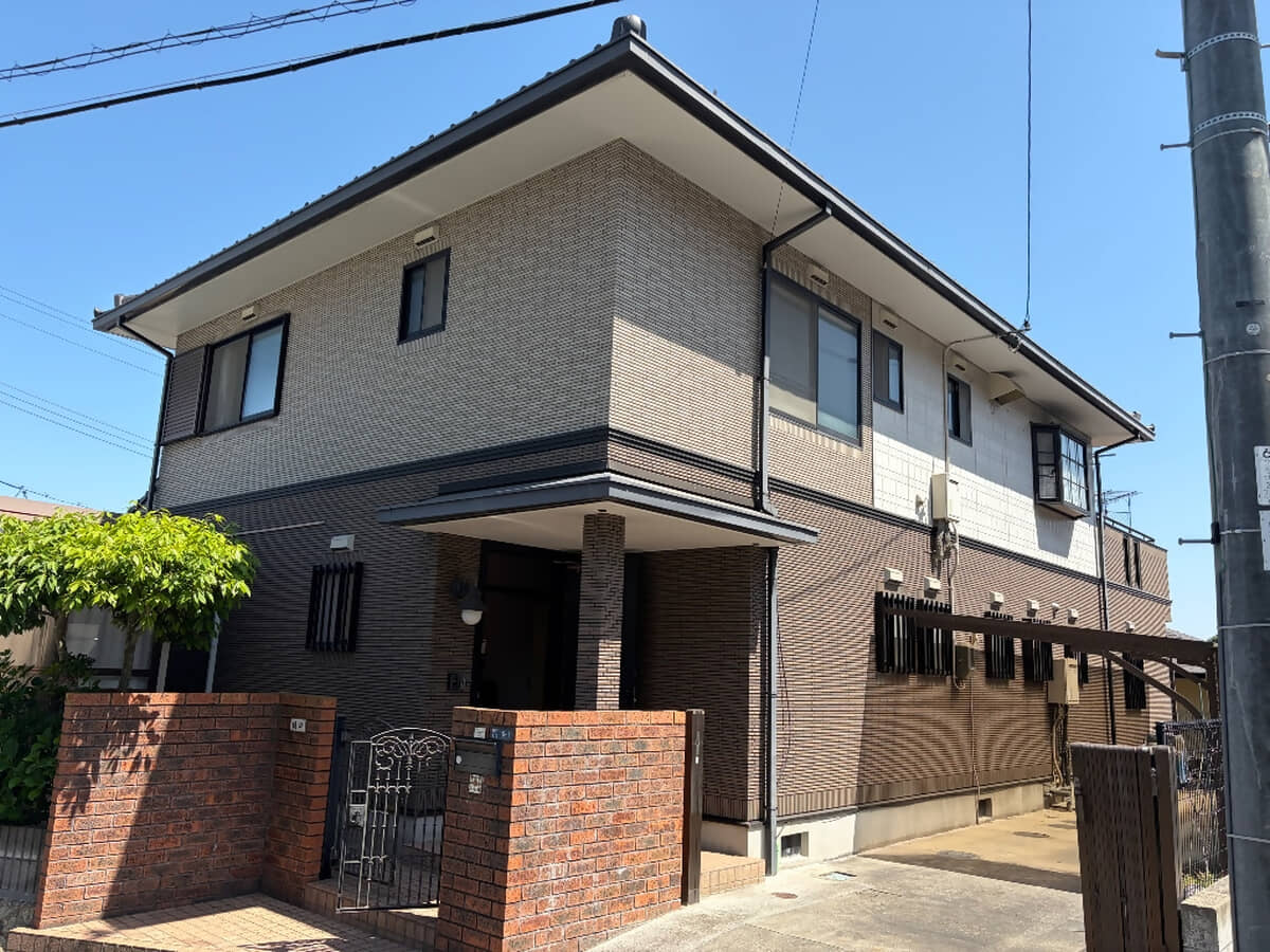 1990s steel-frame house in Hiroshima