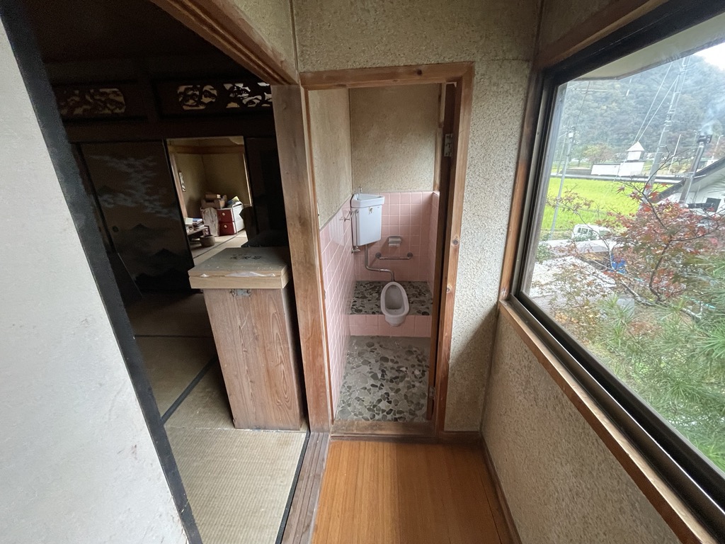 1960s wood house in Tottori