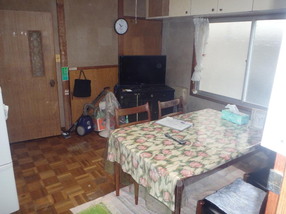 1970s concrete house in Kagawa