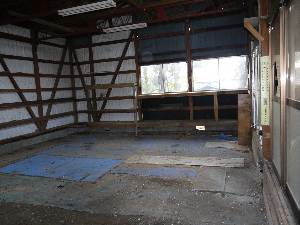 1990s wood house in Aomori