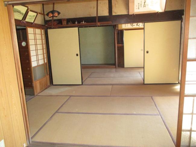 1860s wood house on a large plot in Okayama