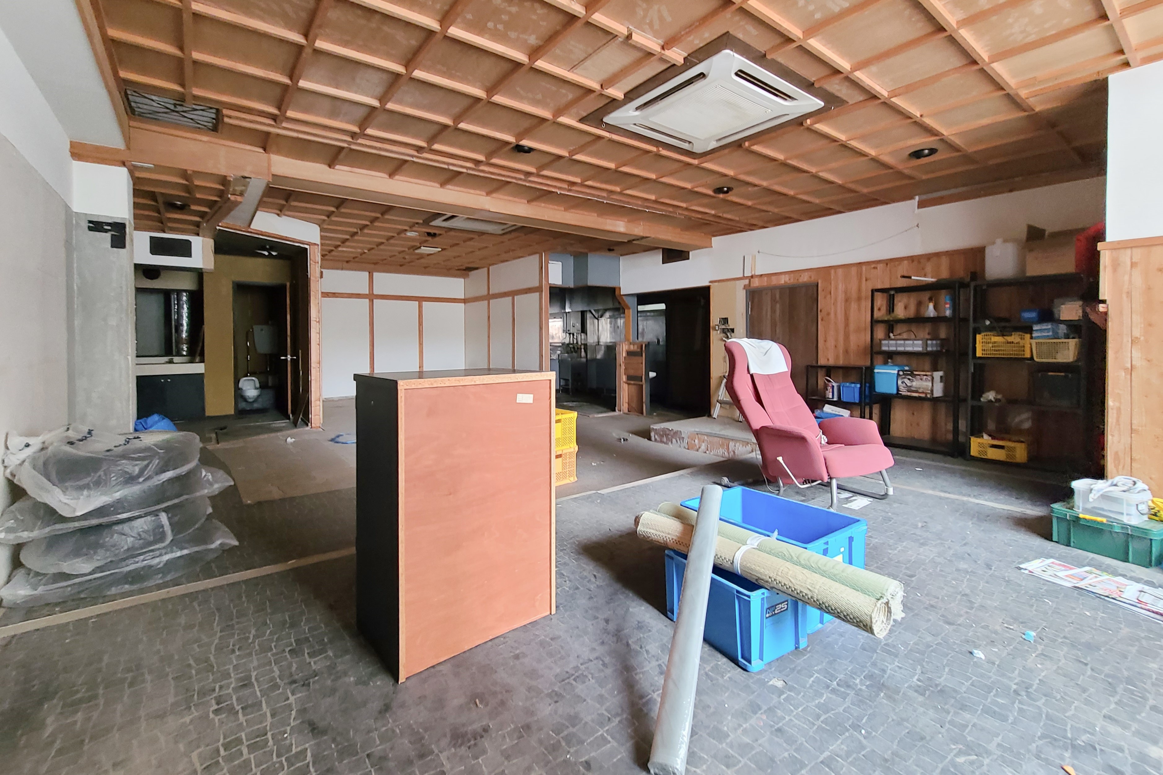1980s steel-frame house, 4-min walk to station, Nagano