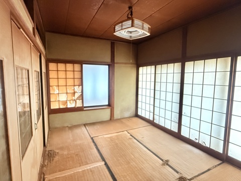 1980s wood house in Toyama