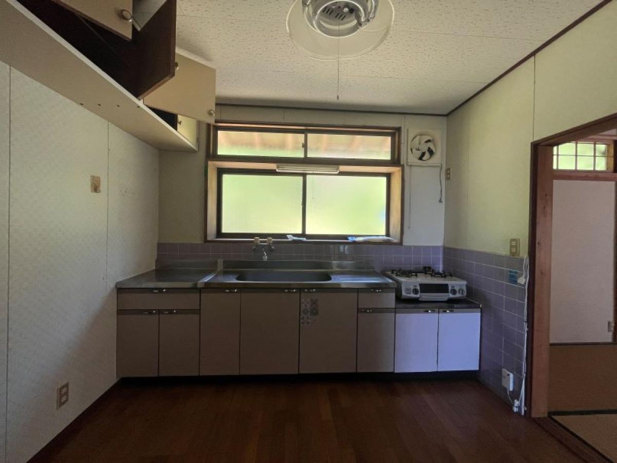 1970s wood house near the coast in Miyazu, Kyoto