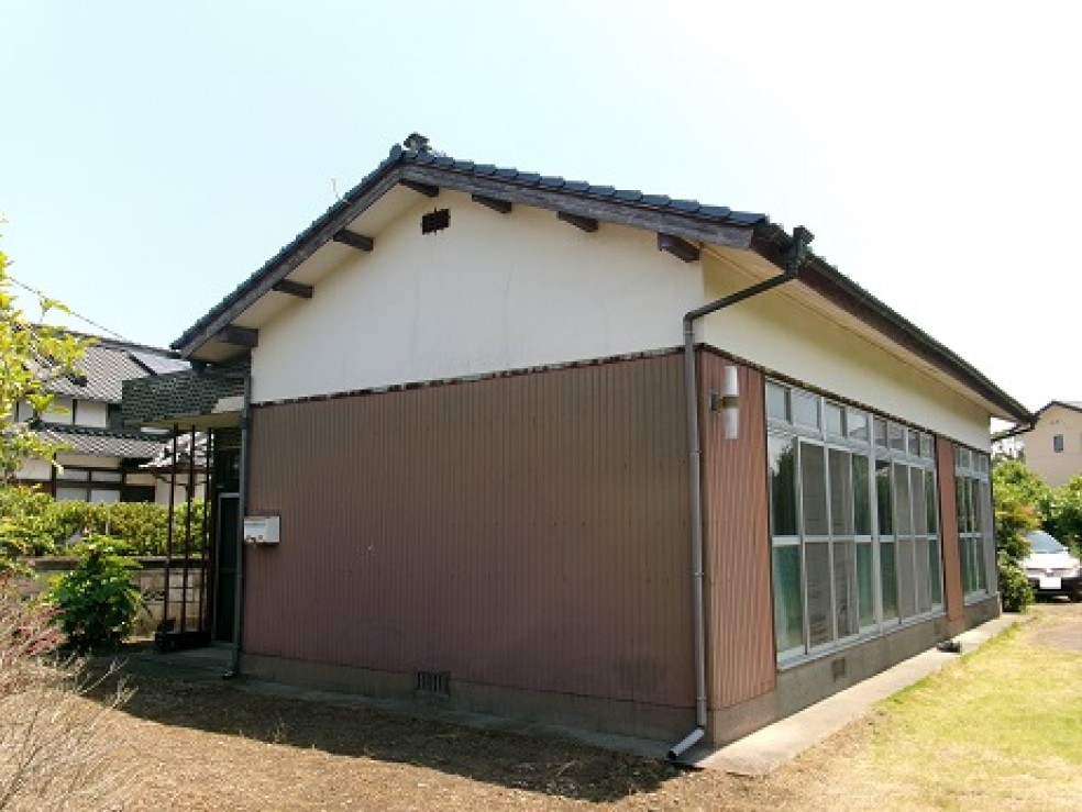 1970s wood house in Oita