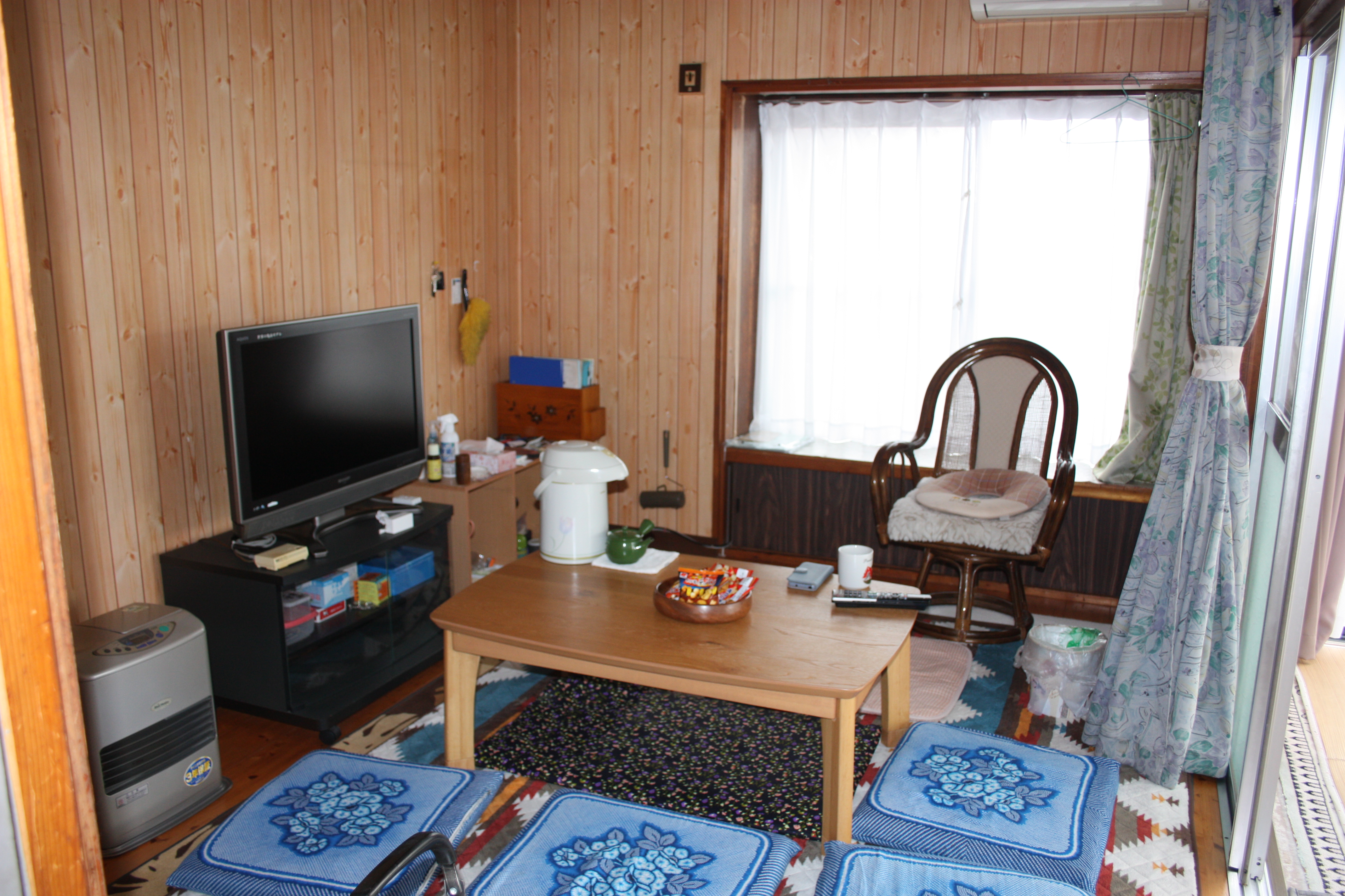 1970s wood house, 15-min walk to station, Tochigi