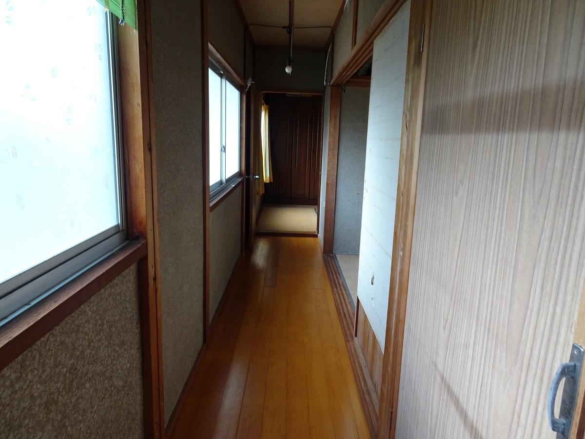 1970s wood house in Hyogo