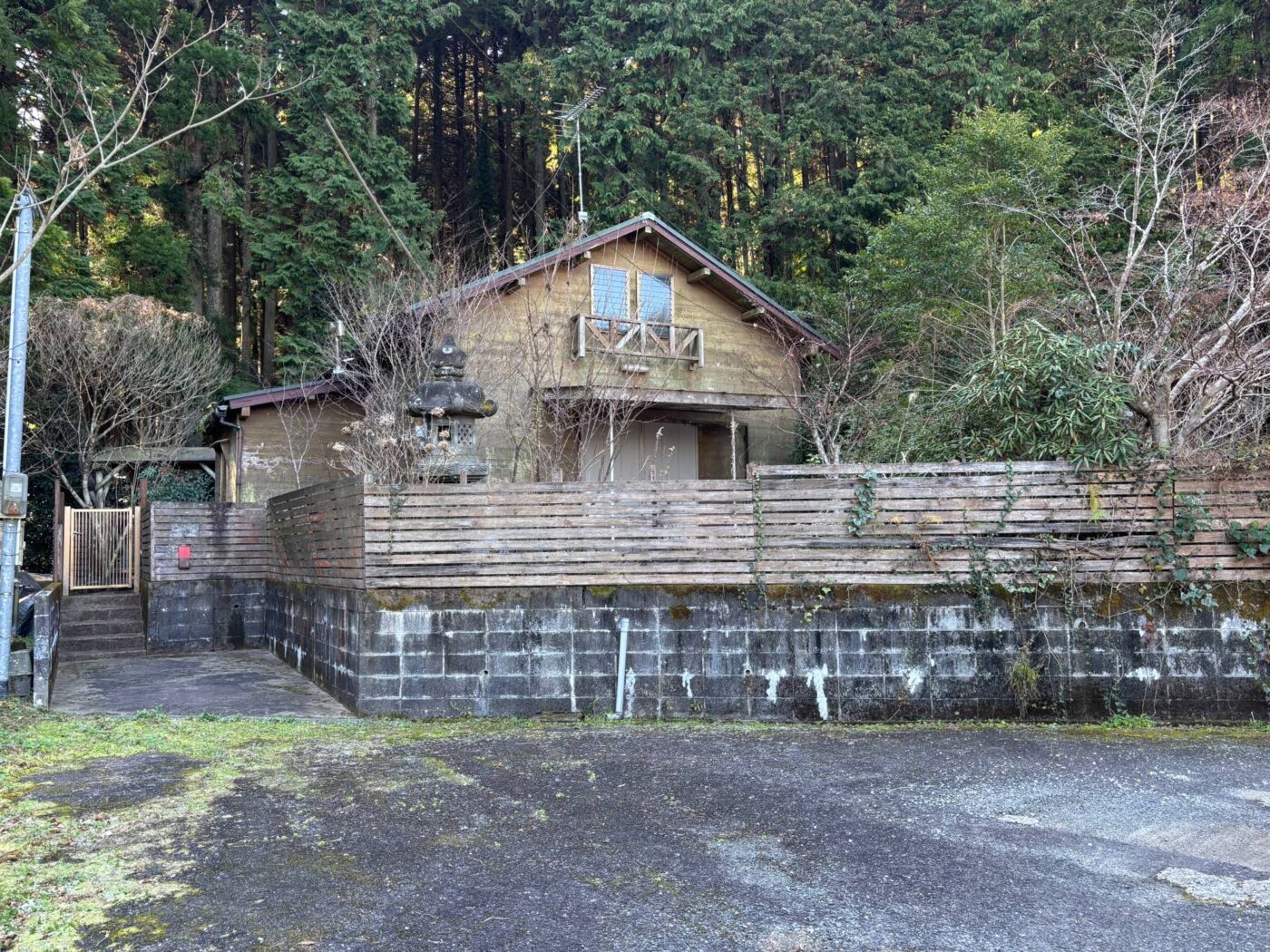 2000s wood house in Fukuoka