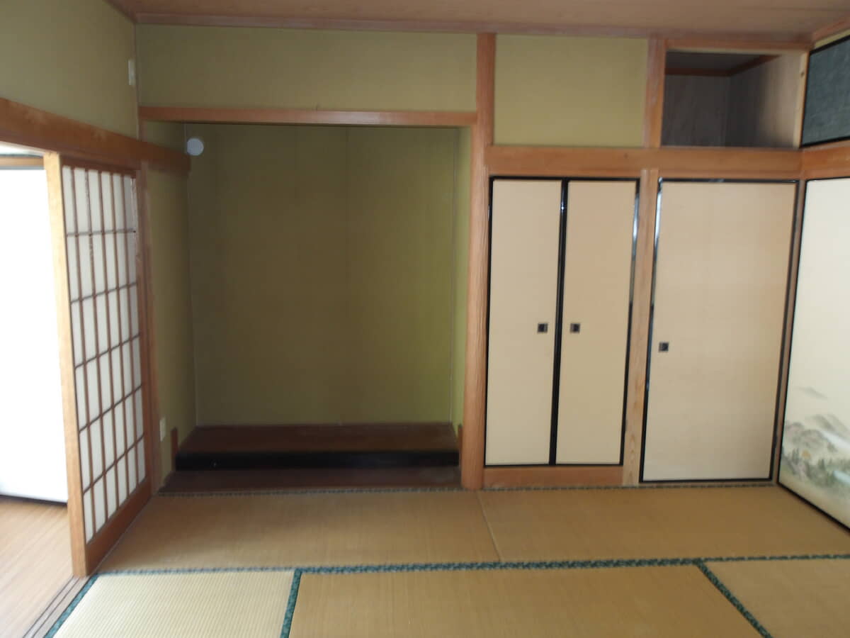1980s wood house in Hiroshima