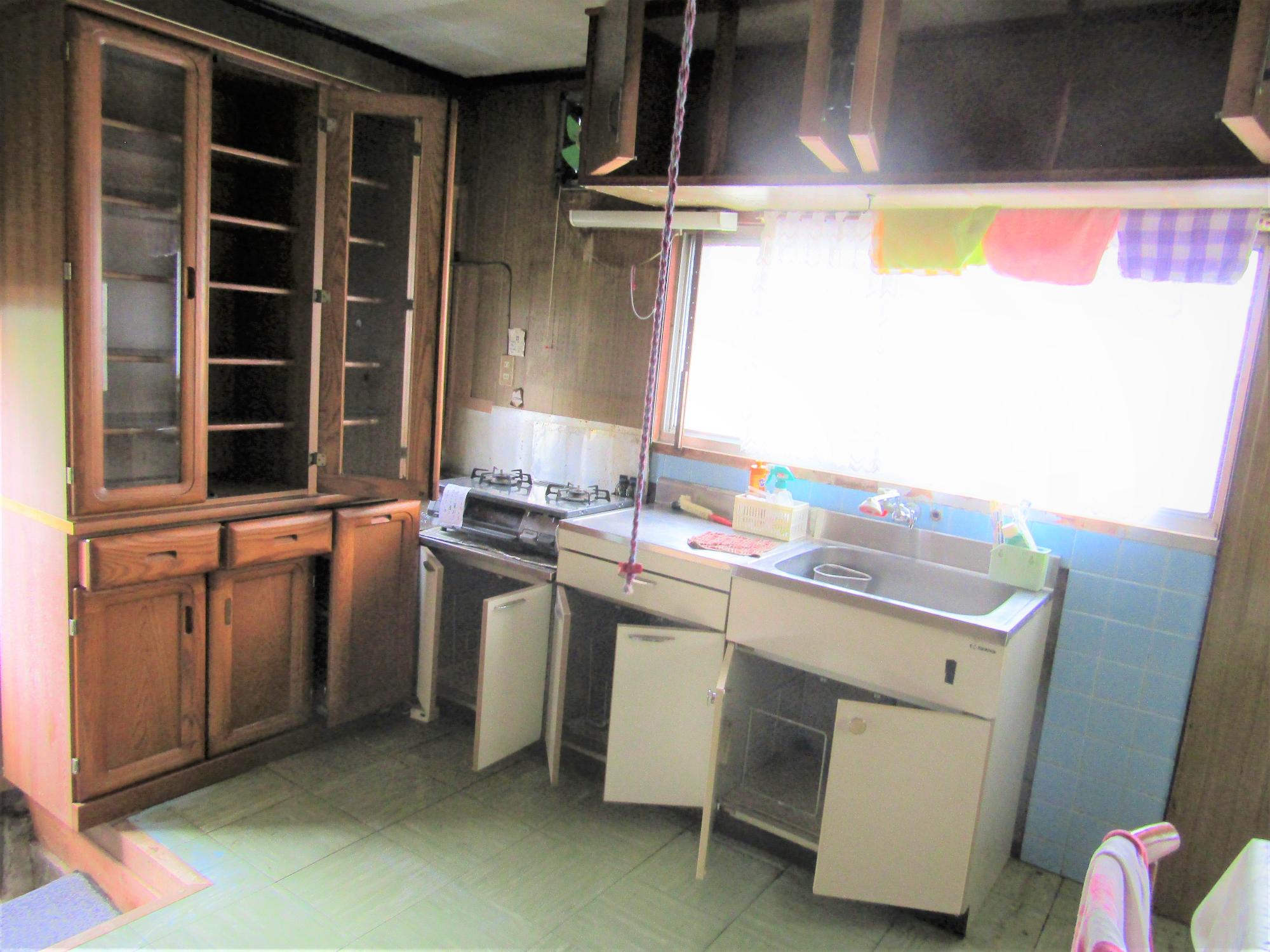A-116 Compact property conveniently located near the station and supermarket ♪