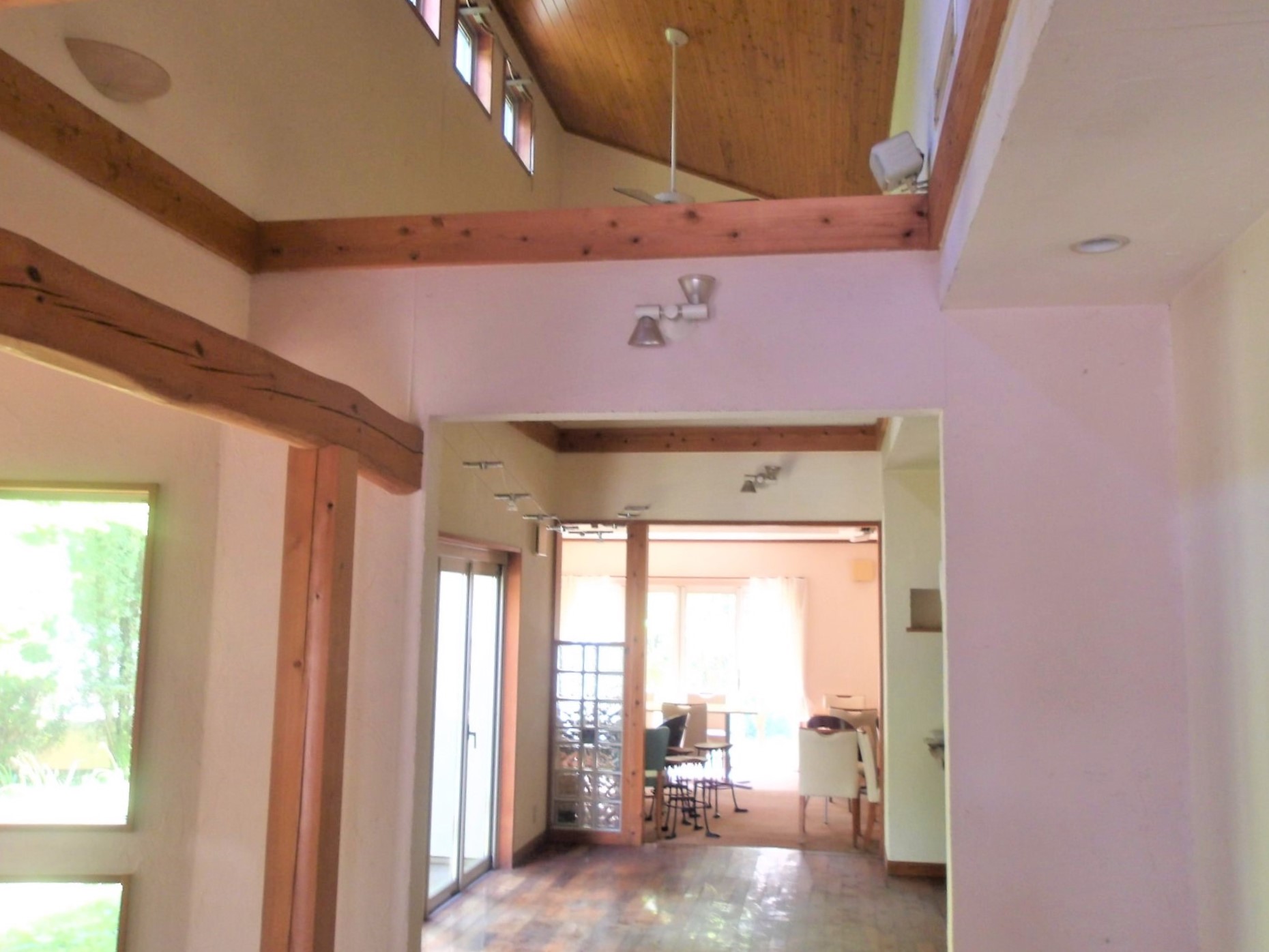 2000s wood house, 15-min walk to station, Tochigi