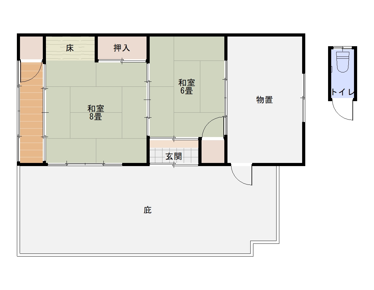Wood house on a large plot in Mie