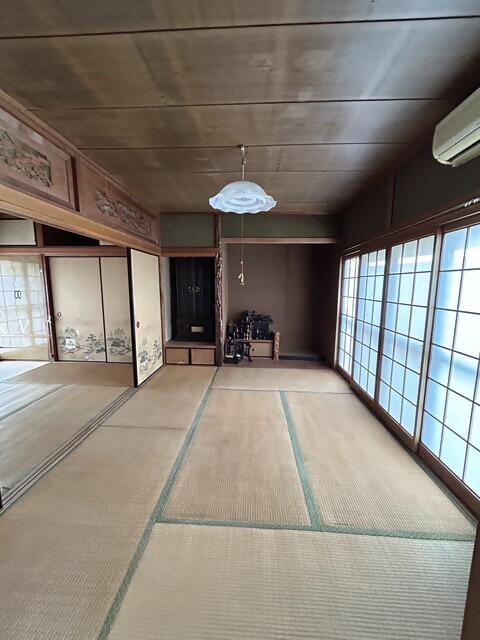 1970s wood house in Kagawa