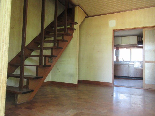 1970s wood house, 18-min walk to station, Nagano