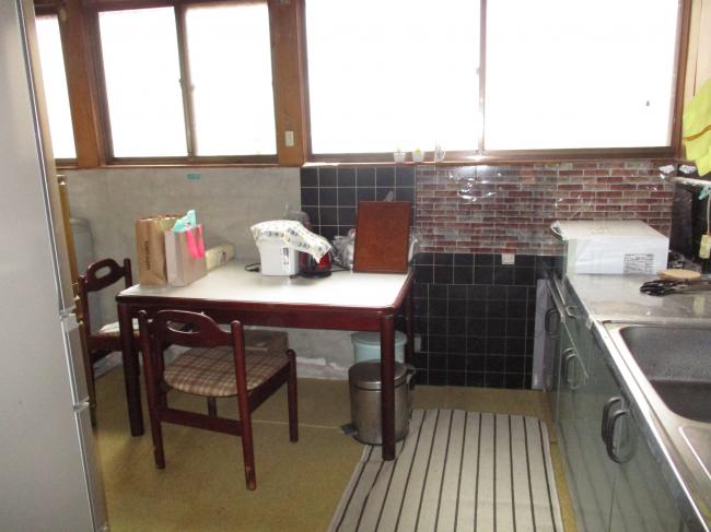 1910s wood house, 17-min walk to station, Okayama