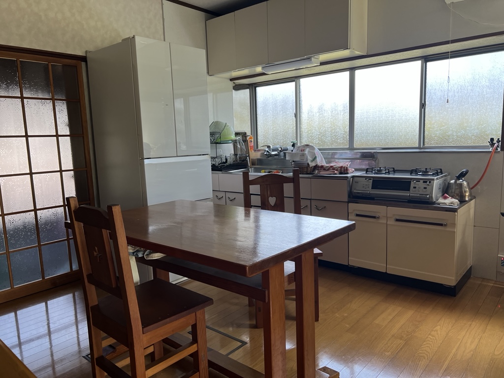 Viewing Appointments Accepted! 7 minutes on foot from Suzuran-no-Sato Station. 2-story house with convenient floor plan.