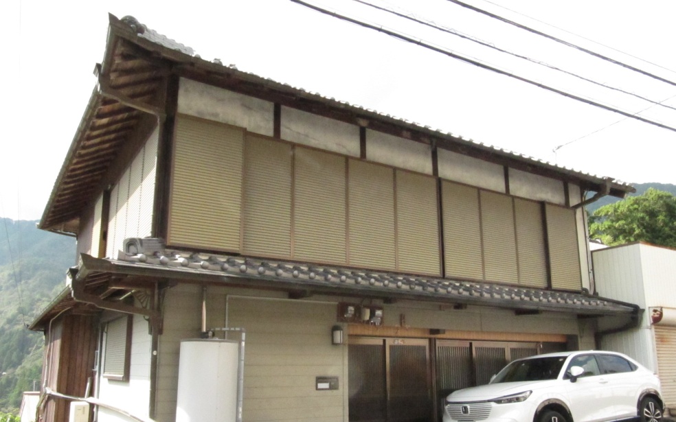 Wood house in Nara