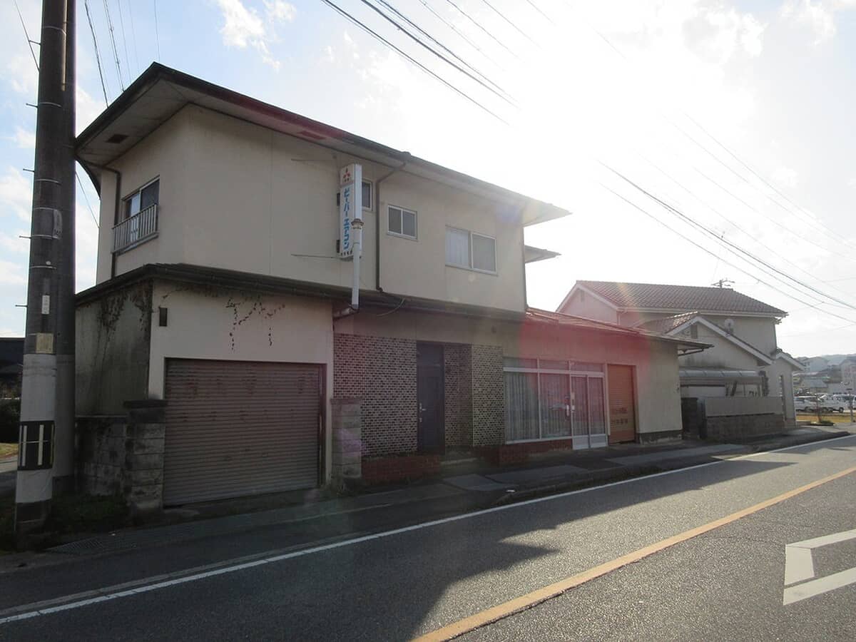 1970s wood house