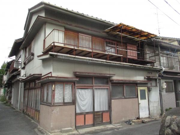 1980s wood house, 15-min walk to station, Okayama